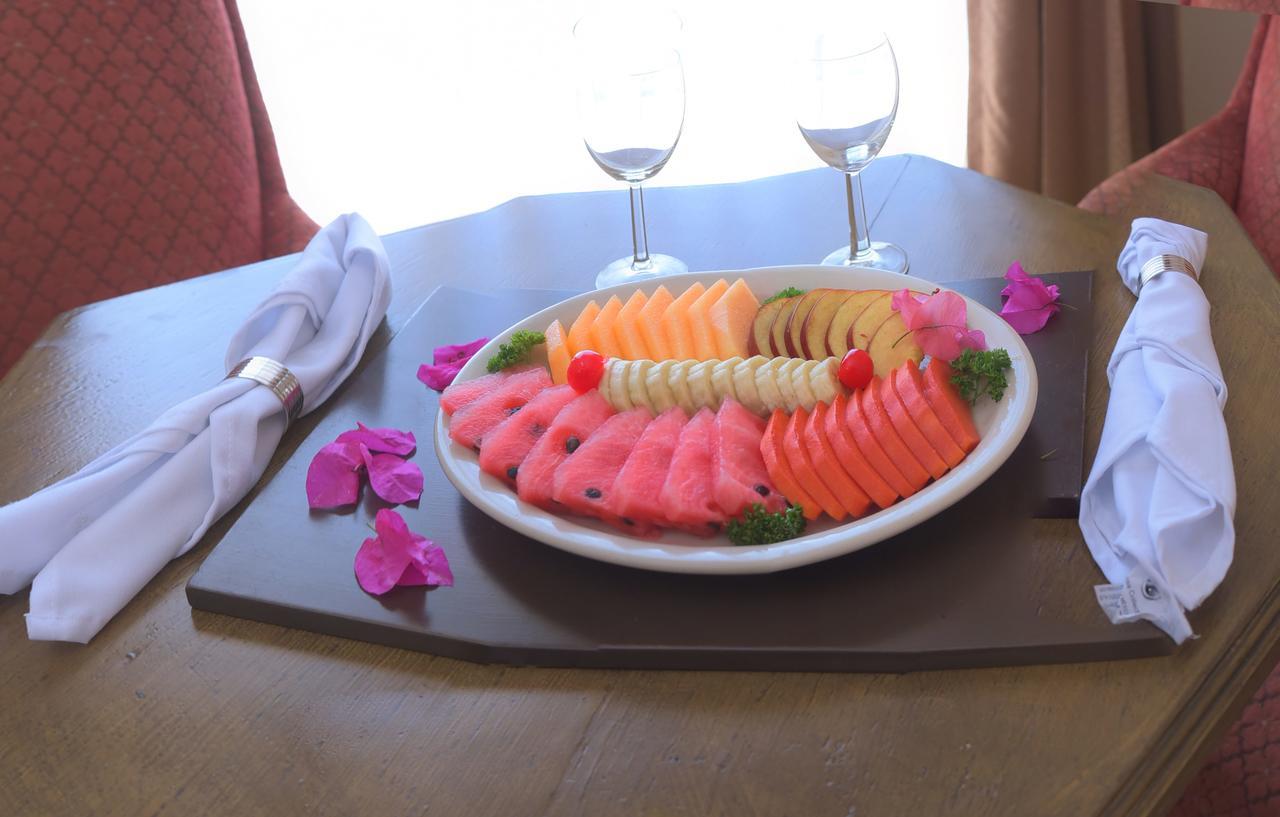 Business Hotel & Suites Maria Bonita 시우다드 후아레스 외부 사진
